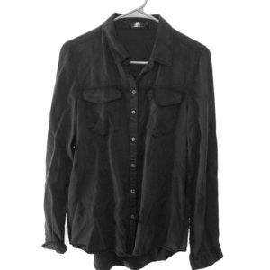 Long sleeve black button up